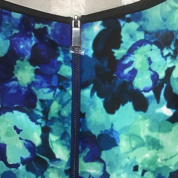 Vince Camuto Blue Green Black Floral Print Sleeveless Fit & Flare Dress, Size 10 - Picture 6 of 12